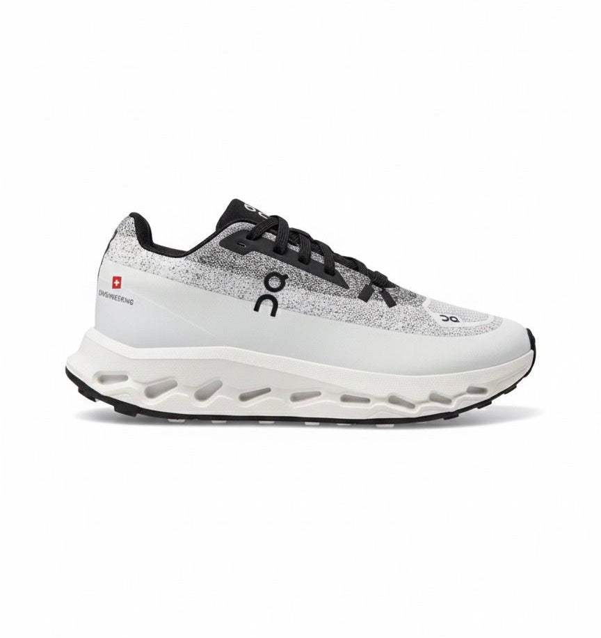 ON RUNNING CLOUDTILT